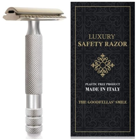 The Goodfellas’ smile safety razor impero closed comb