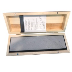 bench stone translucent arkansas 8". 205 x 50 x 13 mm