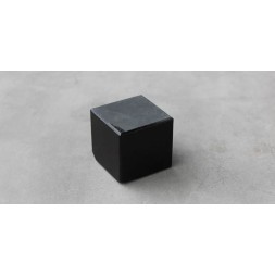 Tsushima Kuro Nagura